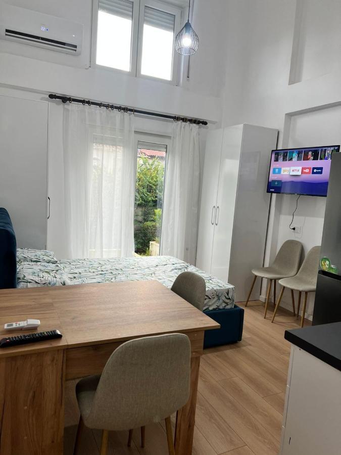 Atrium Apartment Тирана Екстер'єр фото