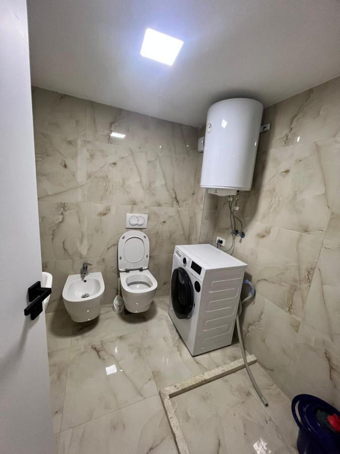 Atrium Apartment Тирана Екстер'єр фото